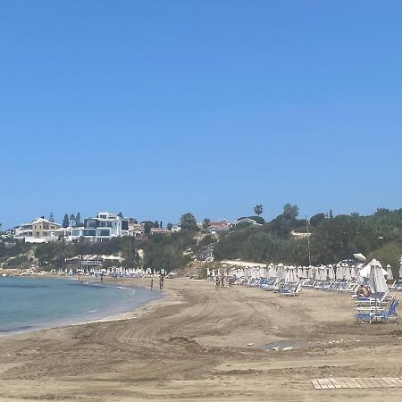 Coral Bay Modern Renovated Apartment By The Sea Paphos Extérieur photo